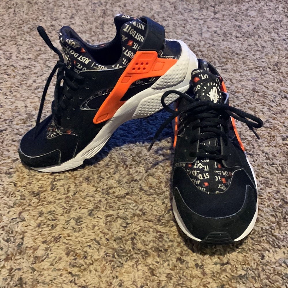 Nike Air Huarache sneakers